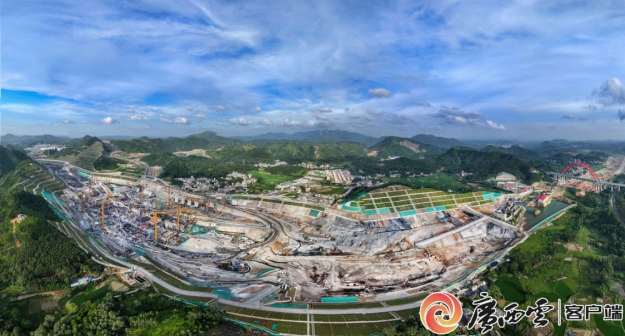 d77f49baf7885be76920ff96ef88e0a7_wm1d09.jpg im电竞